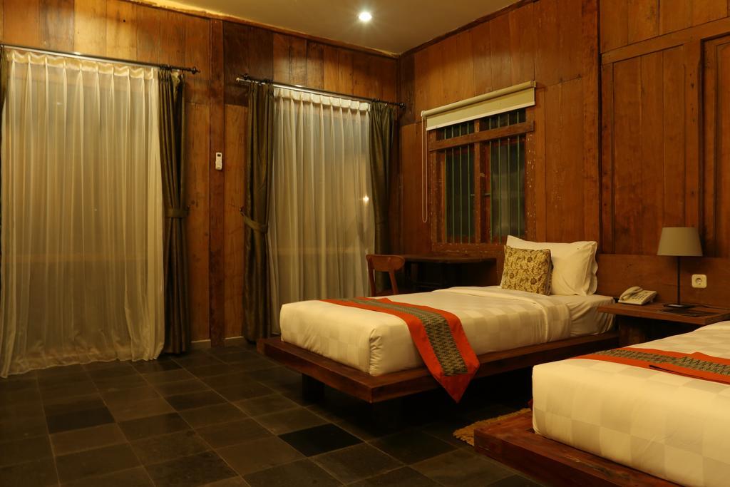 Warisan Heritage Boutique Hotel Surakarta  Exterior photo